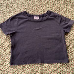 🌸 Champion T-Shirt